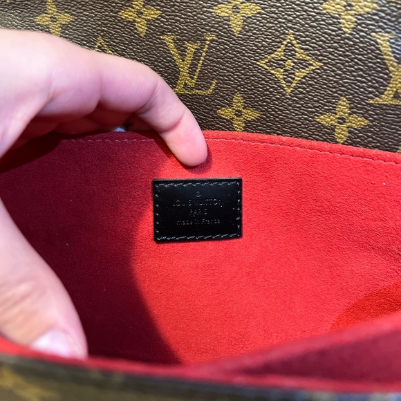 Louis Vuitton Brown Monogram Shoulder Bag - Picture 12 of 13